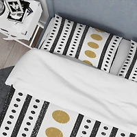 Designart 'Retro Geometrical Abstract Minimal Pattern VII' Mid-Century Duvet Cover Set