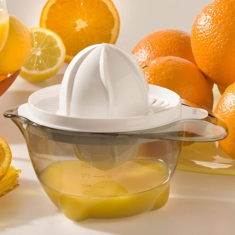 Household Essentials Leifheit Manual Citrus Juicer