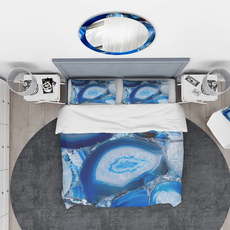 Designart 'Blue Agate Geode' Mid-Century Modern Bedding Set