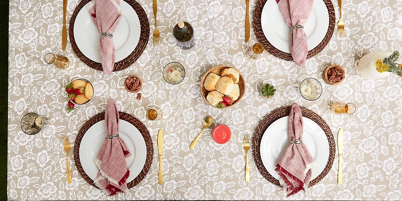 DII® Stone Floral Print Outdoor Tablecloth with Zipper