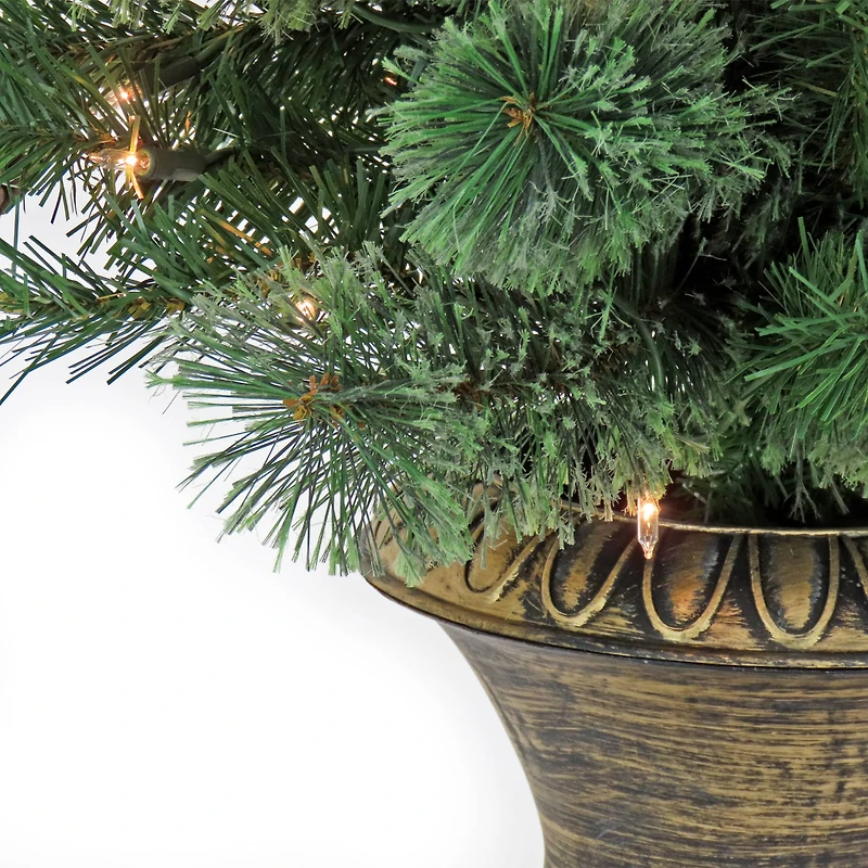 4.5ft. Pre-Lit Cashmere Cone & Berry Entrance Artificial Christmas Tree, Clear Lights