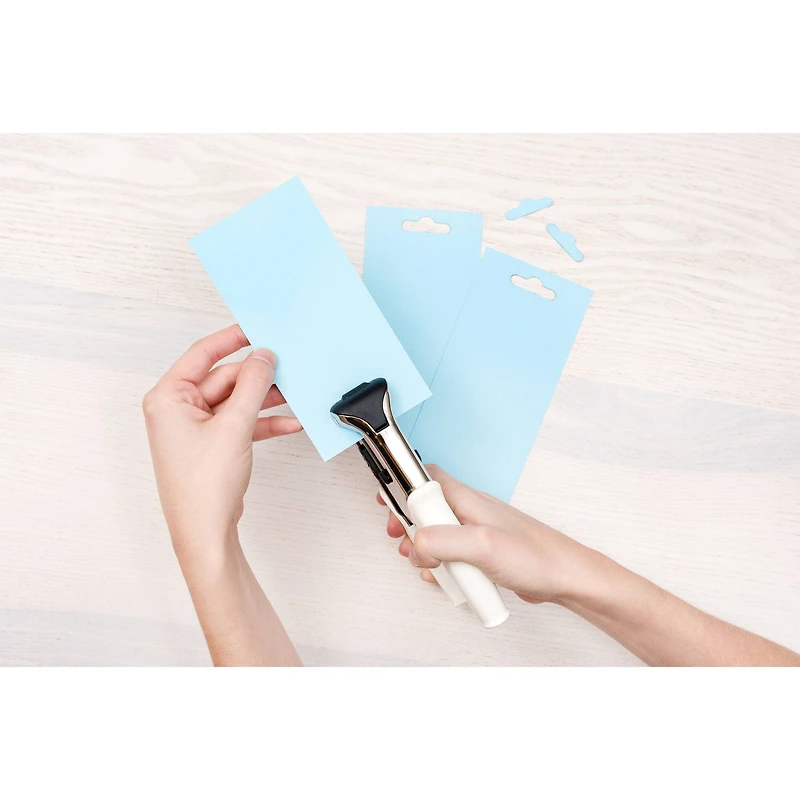 We R Memory Keepers® Crop-A-Dile® Euro Hook Power Punch