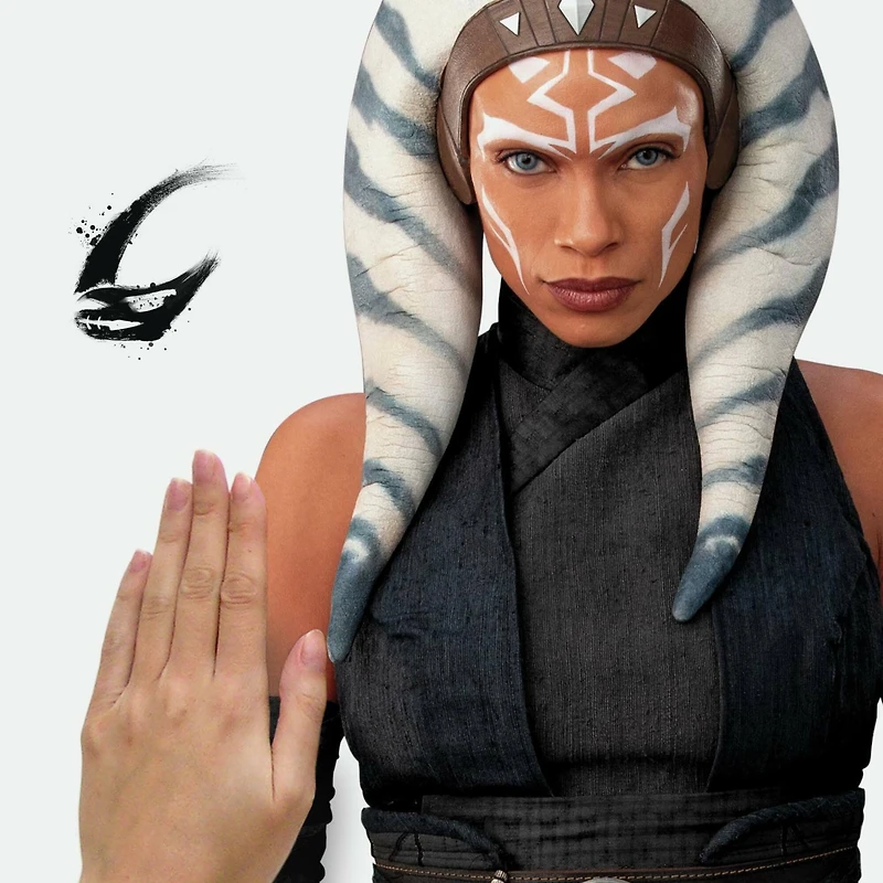 RoomMates Star Wars The Mandalorian Ahsoka Peel & Stick Giant Wall Decal