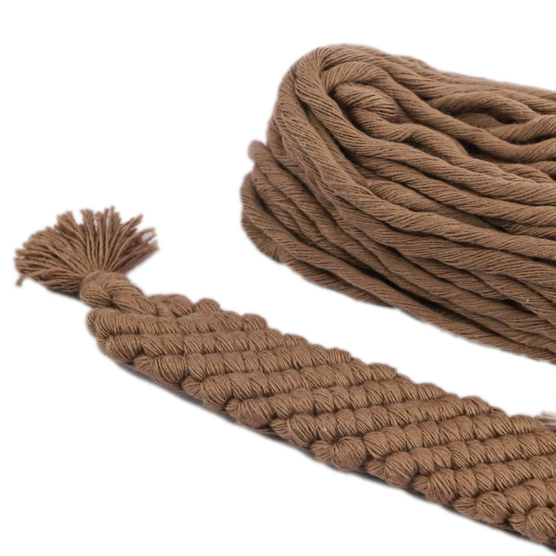 Macramé Cord by Loops & Threads