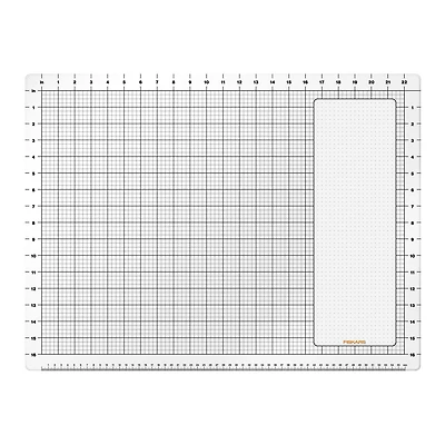 Fiskars® 18" x 24" Glass Mat