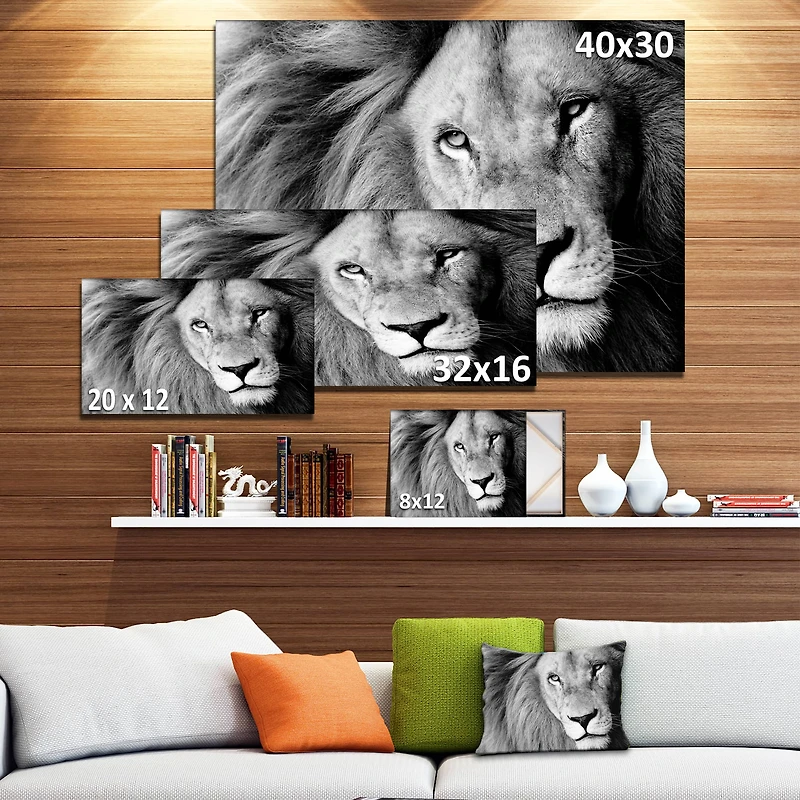 Designart - Lion Head in Grey