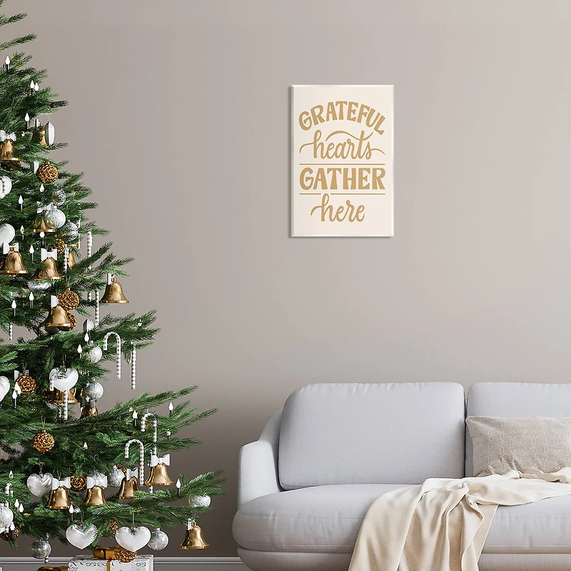 Stupell Industries Grateful Hearts Gather Here Phrase Wall Plaque Art