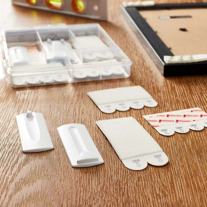 Command™ Picture Hanging Kit
