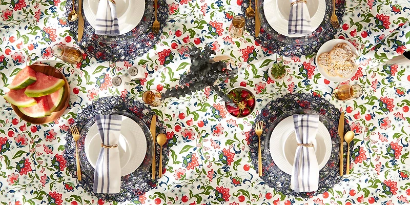 DII® Garden Floral Print Outdoor Tablecloth 60 Round