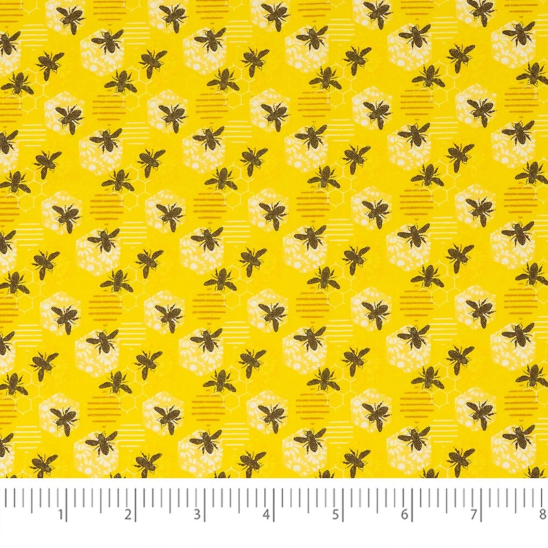 SINGER Honey Bee Gnomes Cotton Fabric Bundle