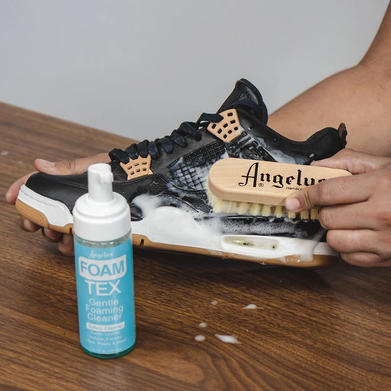 Angelus® Foam Tex Sneaker Cleaning Kit