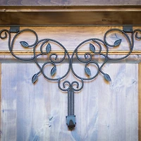 Village Lighting Adjustable Ivy Wreath Hanger