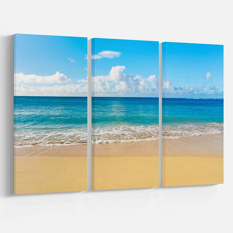 Designart - Calm Beach and Tropical Sea
