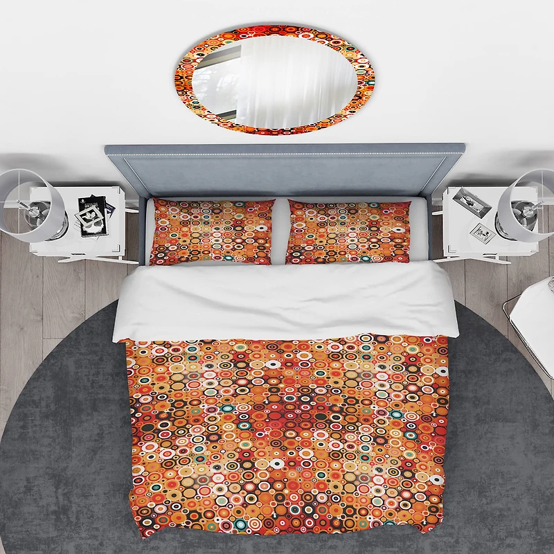 Designart 'Disco Style Pattern with Dots & Circles' Modern & Contemporary Bedding Set