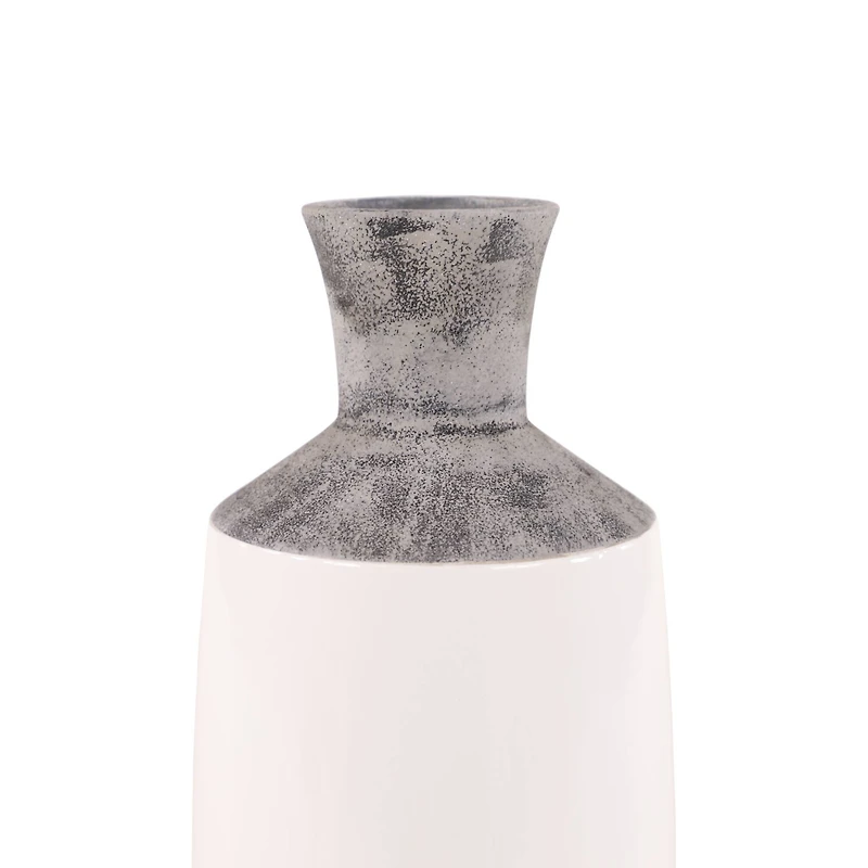The Novogratz White Stoneware Coastal Style Vase Set