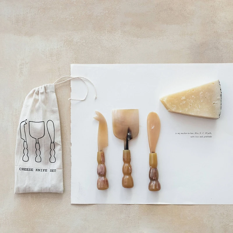 Hello Honey® Citron & Plum Elegance Natural Horn Cheese Knife Set