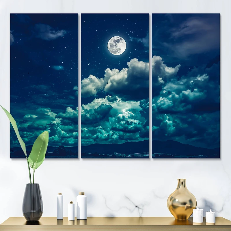 Designart - Full Moon In Cloudy Night Sky II