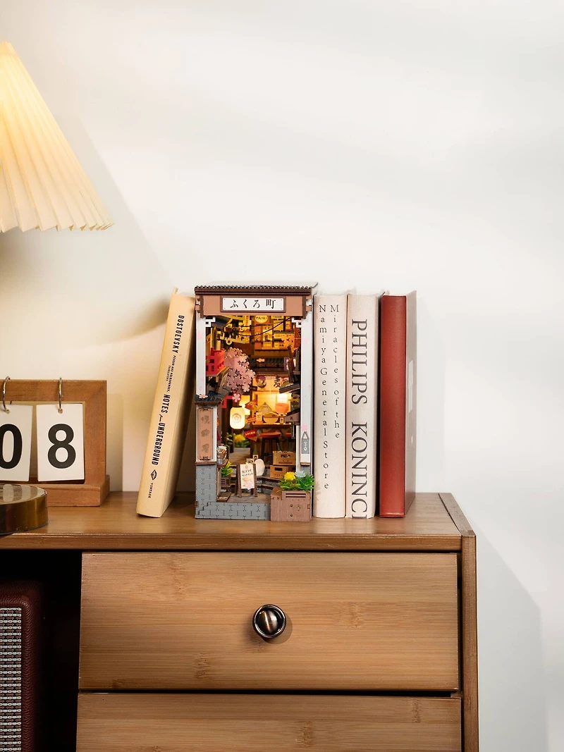 Rolife® Sakura Wine Alley DIY Book Nook Shelf Insert Kit