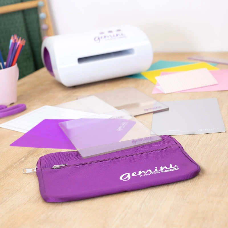 Gemini™ Junior Plate Set with Storage Bag