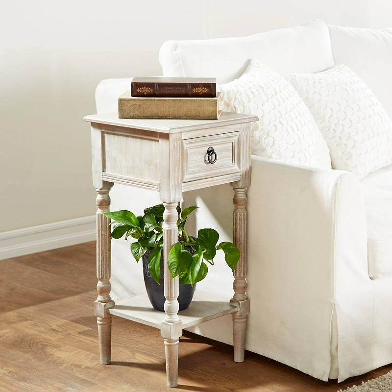 29" White Pine Farmhouse Accent Table