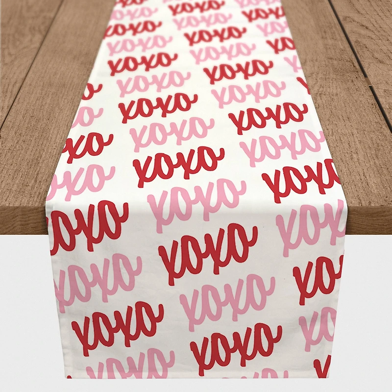 90" XOXO Valentine's Day Table Runner