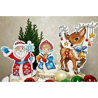 MP Studia Christmas Helper Plastic Canvas Counted Cross Stitch Kit