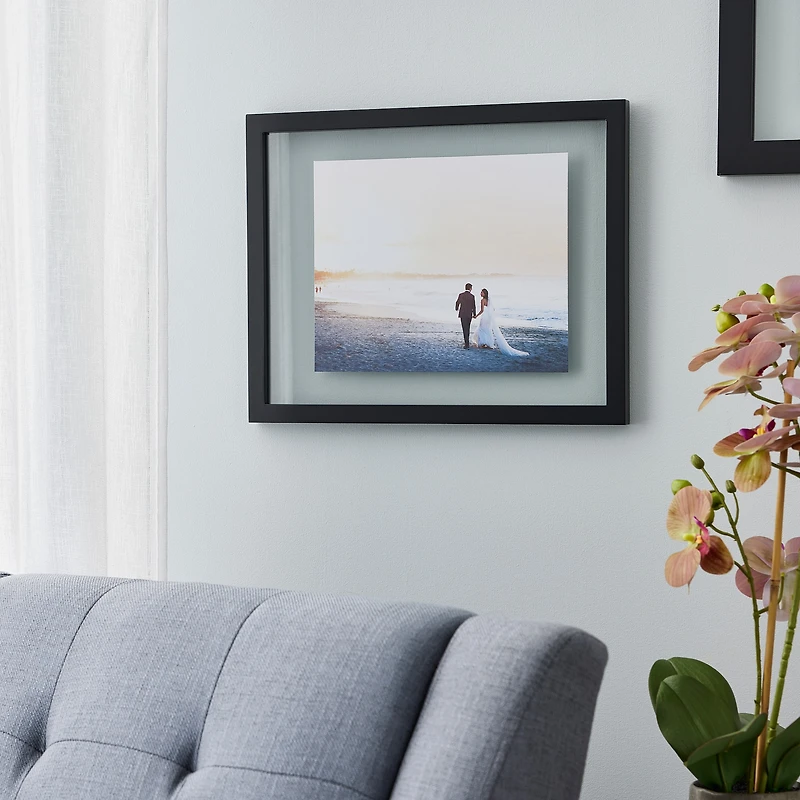 Black Float Frame by Studio Décor