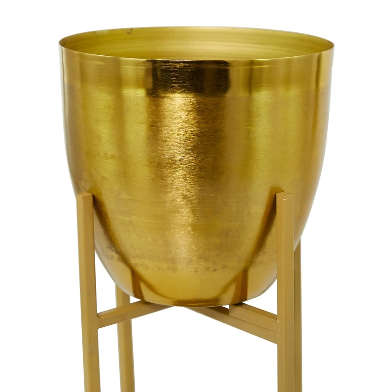 CosmoLiving by Cosmopolitan Gold Metal Planter with Removable Stand Set