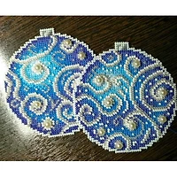 MP Studia Christmas Tree Ornament Plastic Canvas Counted Cross Stitch Kit