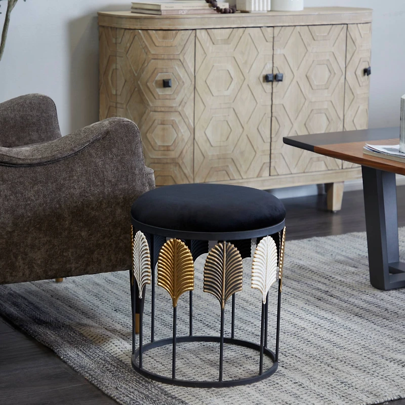 19" Black Metal Contemporary Stool