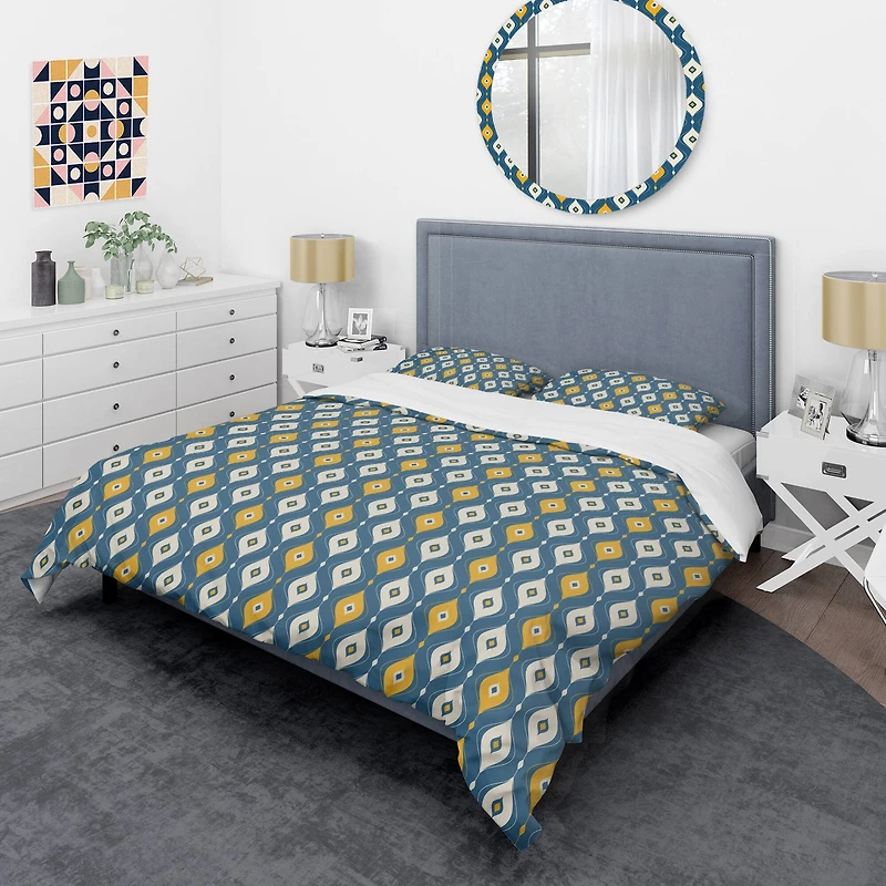 Designart 'Retro Abstract Pattern II' Mid-Century Duvet Cover Set