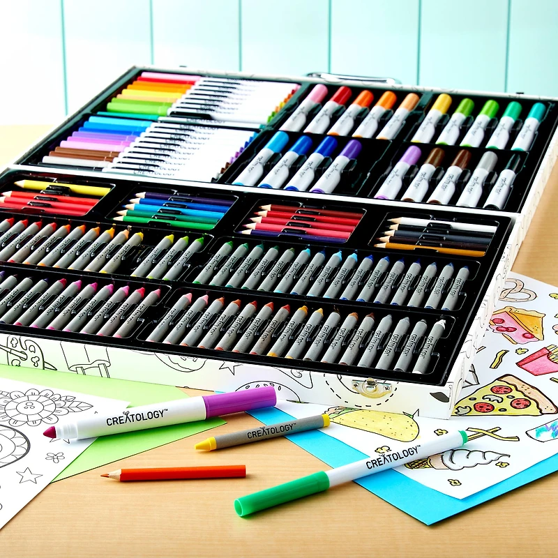 150 Piece Kid's Art Case by Creatology™