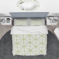 Designart 'geometric Green Triangle II' Geometric Bedding Set