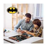 DC Comics - Batman 3D Lenticular Jigsaw Puzzle in a Collectible Shaped Tin: 300 Pcs