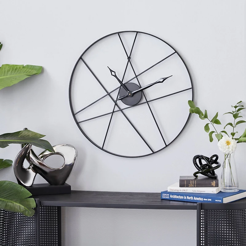CosmoLiving by Cosmopolitan 24" Black Metal Contemporary Wall Clock