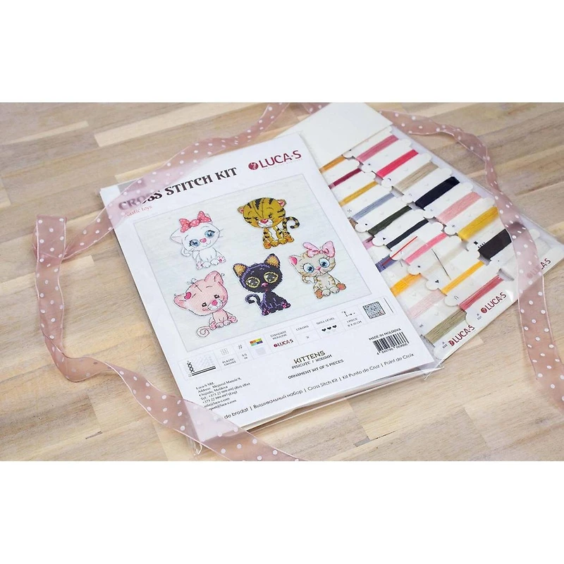 Luca-s Kittens Plastic Canvas Counted Cross Stitch Kit