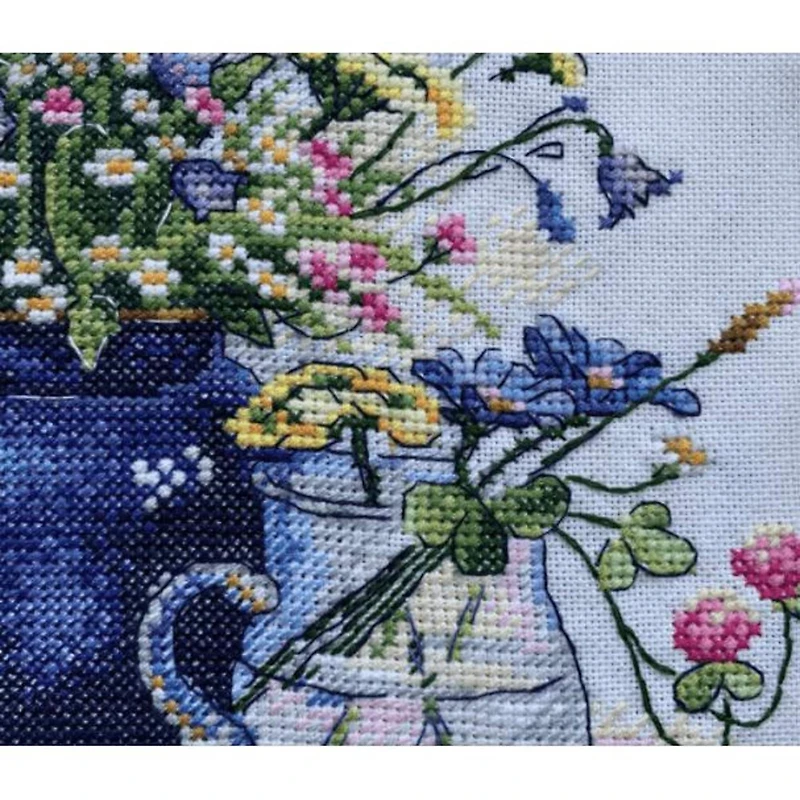 MP Studia Bouquet Cross Stitch Kit