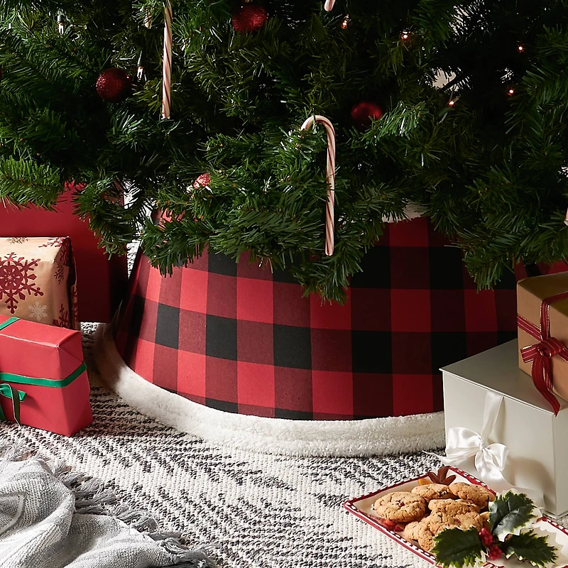 DII® Red & Black Buffalo Check Holiday Tree Collar