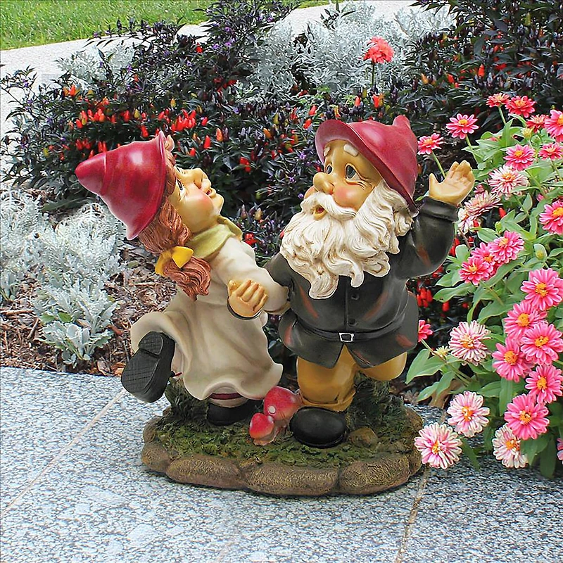 Design Toscano 12" Dancing Duo Garden Gnome Statue