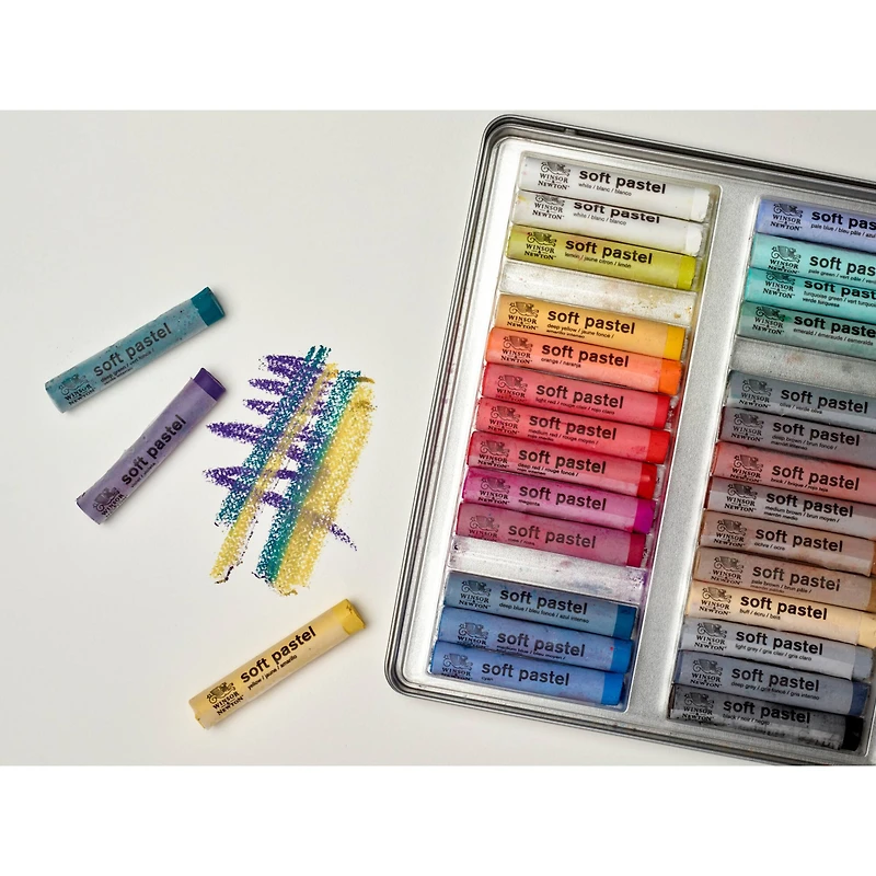 Winsor & Newton™ Introduction to Fine Art 30 Piece Soft Pastel Set