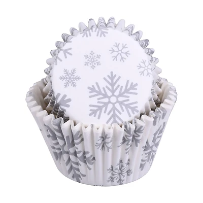 Snowflake Christmas Baking Cups by Makery