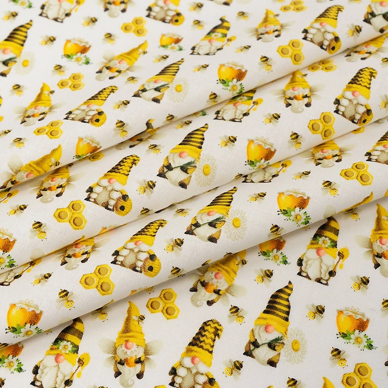 SINGER Honey Bee Gnomes Cotton Fabric Bundle