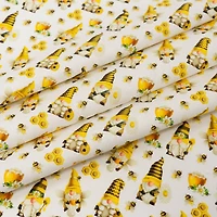 SINGER Honey Bee Gnomes Cotton Fabric Bundle