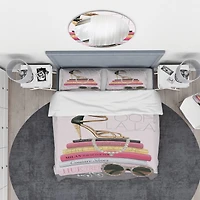 Designart 'Paris Glamourous Gold Style II' Teenage Bedding Set