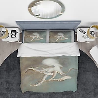 Designart 'Octopus Treasures from the Sea' Coastal Bedding Set