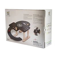 Race N Play Parking Garage