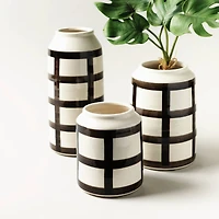 6" Ivory & Black Terra Cotta Vase