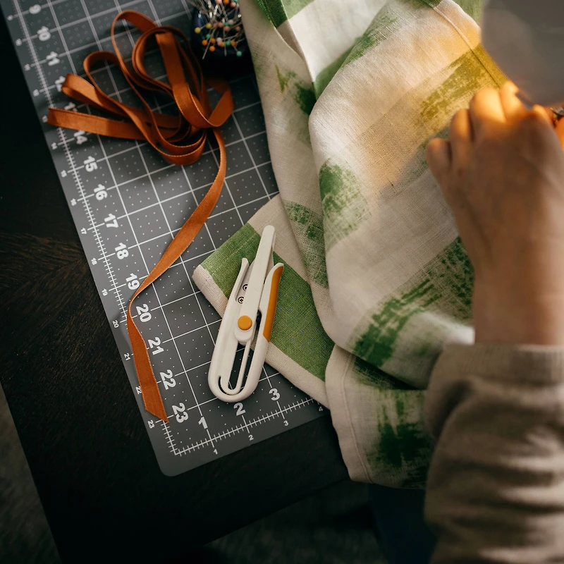 Fiskars® Ultrasharp Thread Snips