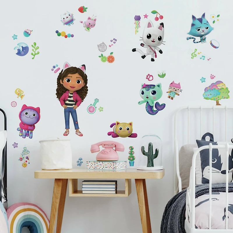 RoomMates Gabby's Dollhouse Peel & Stick Wall Decals
