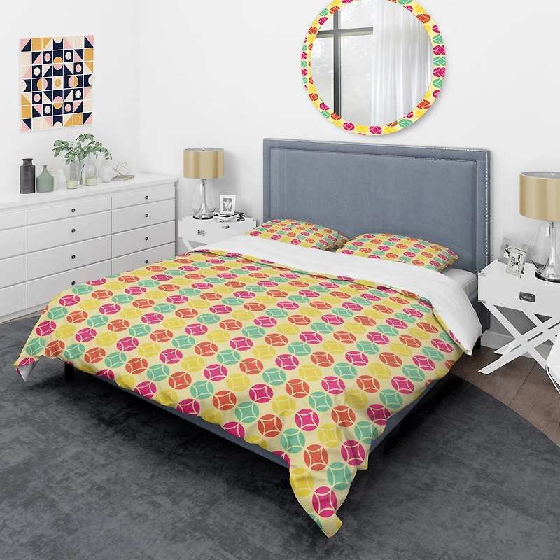 Designart 'Retro Circular Pattern VII' Mid-Century Duvet Cover Set